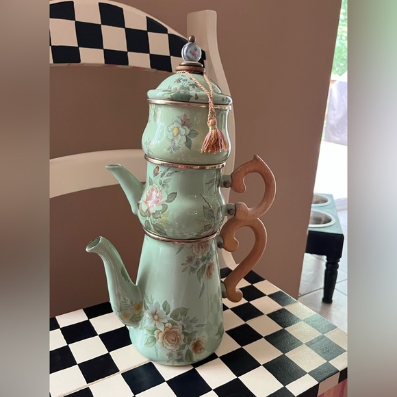 Tea set - Picture 2 of 3